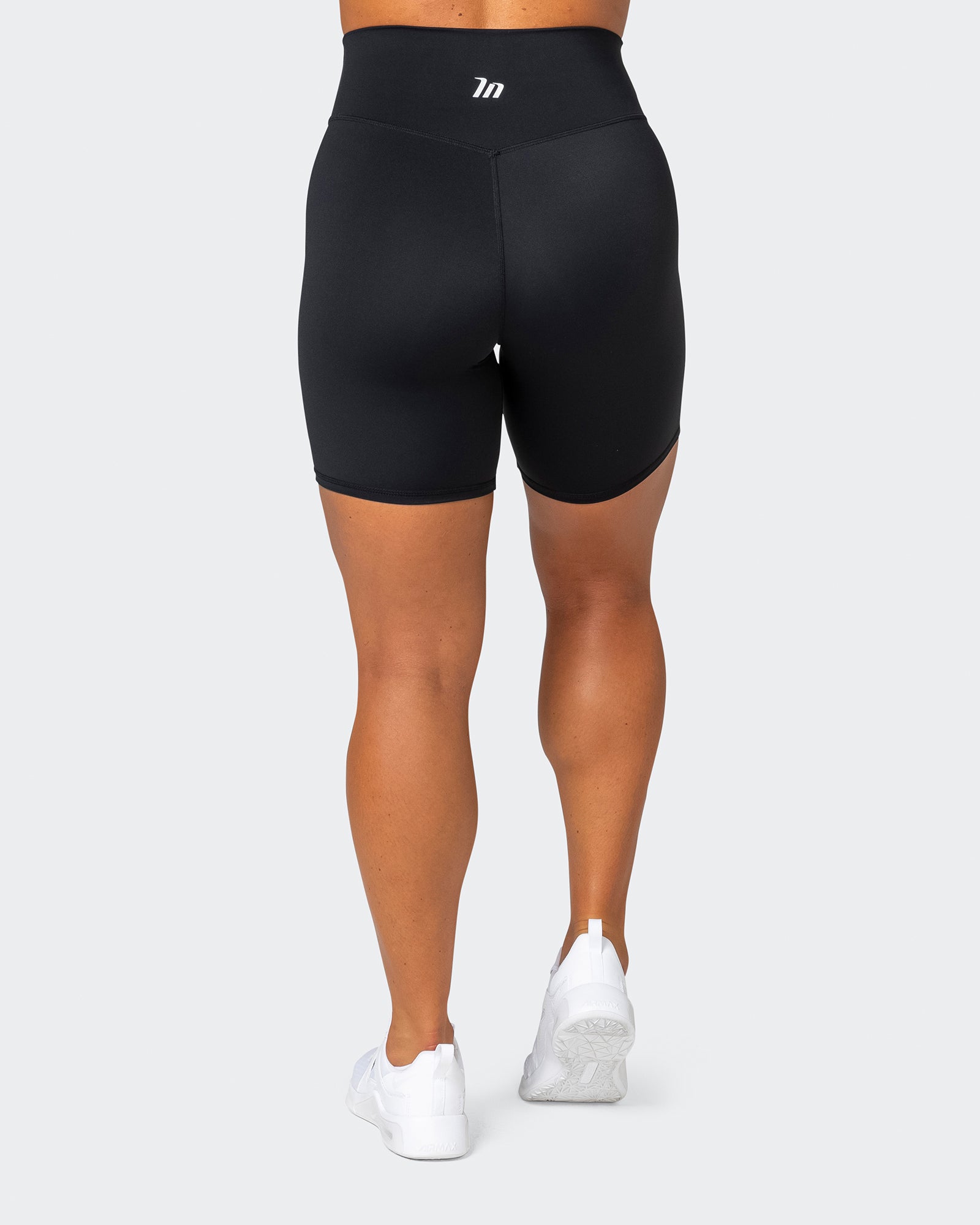 Motion Bike Shorts - Black